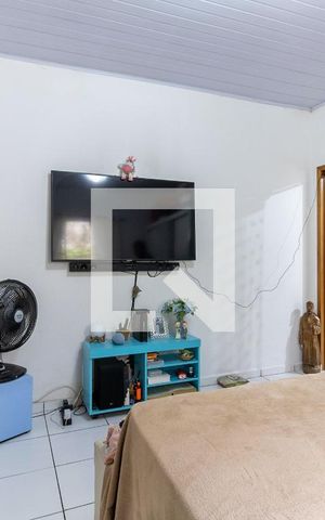 Casa à venda com 280m², 5 quartos e 2 vagas Casa à venda com 280m², 5 quartos e 2 vagasQuarto Casa 3