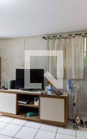 Casa à venda com 280m², 5 quartos e 2 vagas Casa à venda com 280m², 5 quartos e 2 vagasQuarto Casa 2