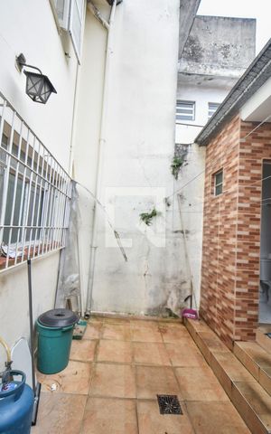 Casa à venda com 100m², 2 quartos e 1 vagaQuintal