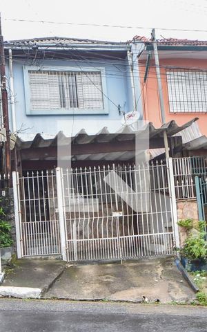 Casa à venda com 100m², 2 quartos e 1 vagaFachada