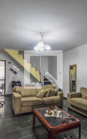 Casa à venda com 100m², 2 quartos e 1 vagaSala
