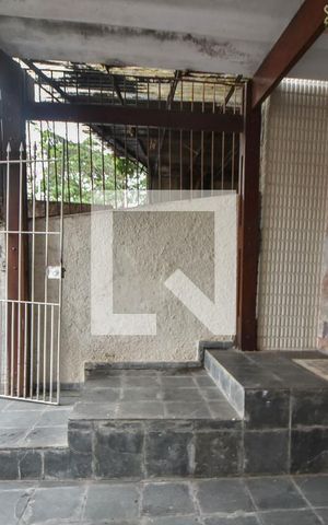 Casa à venda com 100m², 2 quartos e 1 vagaGaragem