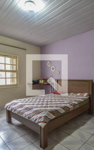 Casa à venda com 100m², 2 quartos e 1 vagaQuarto 01