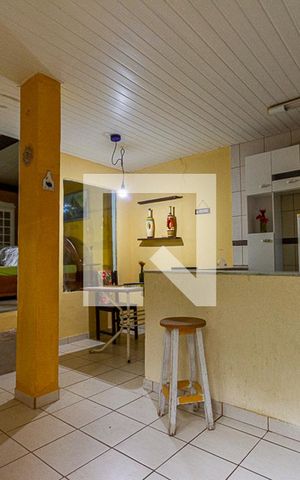 Casa de condomínio para alugar com 52m², 1 quarto e sem vaga Casa de condomínio para alugar com 52m², 1 quarto e sem vagaSala