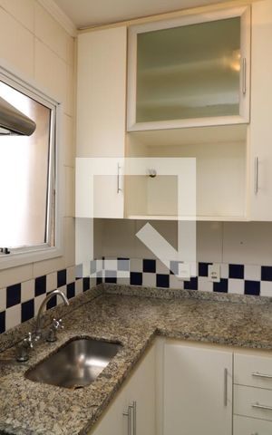 Apartamento à venda com 70m², 3 quartos e 2 vagasCozinha