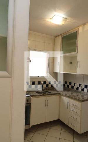 Apartamento à venda com 70m², 3 quartos e 2 vagasCozinha