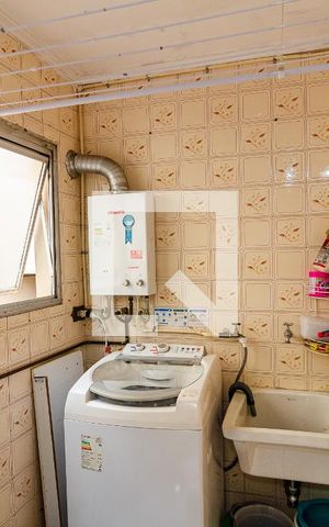 Apartamento à venda com 54m², 2 quartos e 1 vaga Apartamento à venda com 54m², 2 quartos e 1 vagaLavanderia