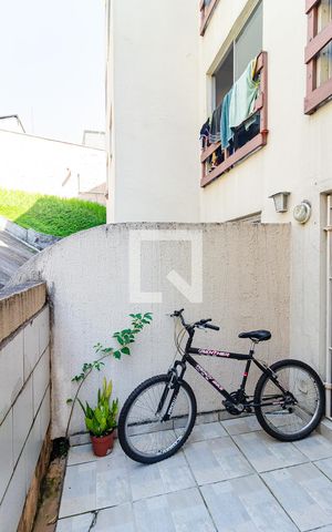 Apartamento à venda com 54m², 2 quartos e 1 vaga Apartamento à venda com 54m², 2 quartos e 1 vagaQuintal