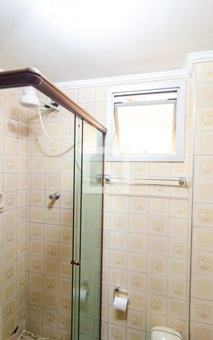 Apartamento à venda com 54m², 2 quartos e 1 vaga Apartamento à venda com 54m², 2 quartos e 1 vagaBanheiro Social