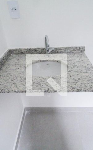 Casa para alugar com 35m², 1 quarto e sem vaga Casa para alugar com 35m², 1 quarto e sem vagaBanheiro