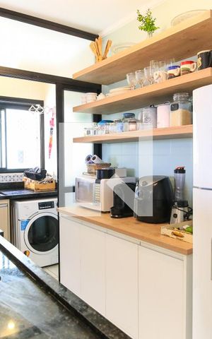 Apartamento para alugar com 64m², 3 quartos e 2 vagasCozinha