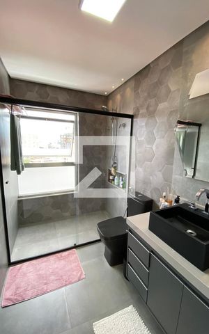 Apartamento à venda com 70m², 2 quartos e 1 vagaBanheiro da Suíte 1