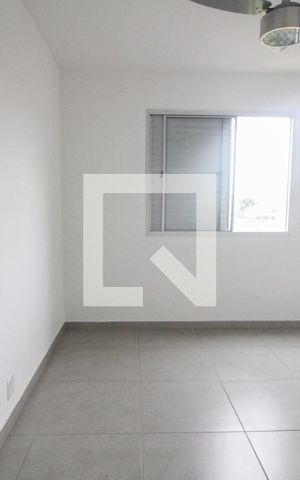 Apartamento para alugar com 62m², 2 quartos e 1 vagaquarto 1