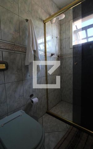 Casa à venda com 233m², 4 quartos e 2 vagasBanheiro Suíte 1