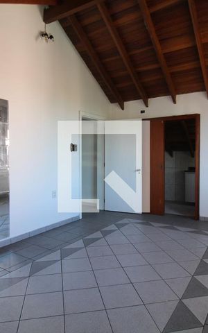 Casa à venda com 233m², 4 quartos e 2 vagasQuarto 4