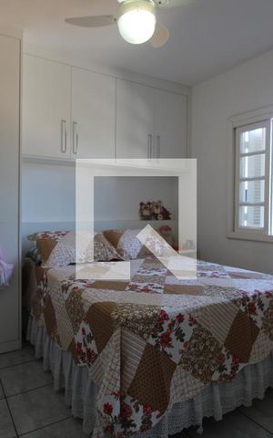Casa à venda com 233m², 4 quartos e 2 vagasQuarto 3