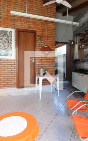 Casa à venda com 233m², 4 quartos e 2 vagasÁrea Gourmet