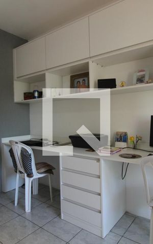 Casa à venda com 233m², 4 quartos e 2 vagasQuarto 2