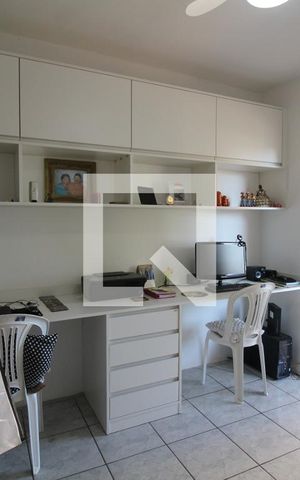 Casa à venda com 233m², 4 quartos e 2 vagasQuarto 2