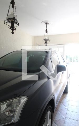 Casa à venda com 233m², 4 quartos e 2 vagasGaragem