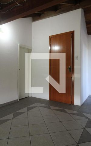 Casa à venda com 233m², 4 quartos e 2 vagasSala 2