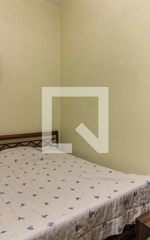 Casa à venda com 150m², 4 quartos e 2 vagas Casa à venda com 150m², 4 quartos e 2 vagasDormitório3