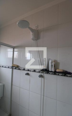 Casa para alugar com 425m², 4 quartos e 5 vagasBanheiro do Quarto 1 (suíte)