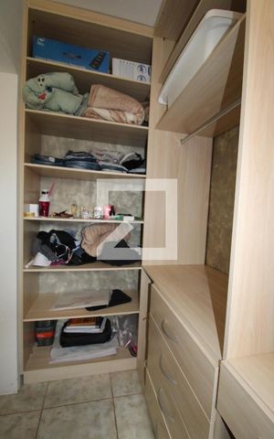 Casa para alugar com 425m², 4 quartos e 5 vagasCloset do Quarto 4 (suíte)