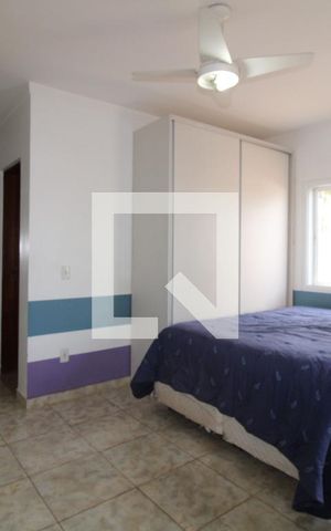 Casa para alugar com 425m², 4 quartos e 5 vagasQuarto 2 (suíte)