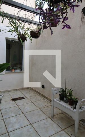 Casa para alugar com 425m², 4 quartos e 5 vagasÁrea de luz