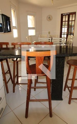 Casa para alugar com 425m², 4 quartos e 5 vagasCozinha