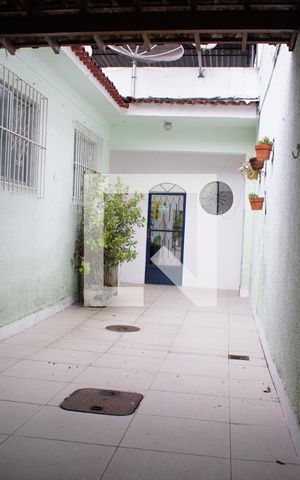 Casa à venda com 340m², 4 quartos e 3 vagasGaragem