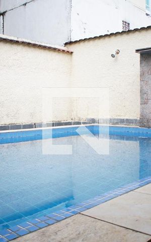 Casa à venda com 340m², 4 quartos e 3 vagasPiscina