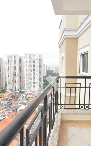 Apartamento à venda com 148m², 3 quartos e 3 vagas Apartamento à venda com 148m², 3 quartos e 3 vagasSacada