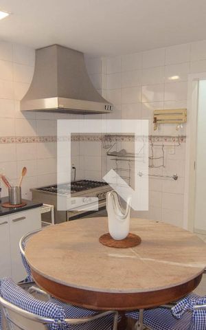Apartamento à venda com 200m², 4 quartos e 1 vagaCozinha