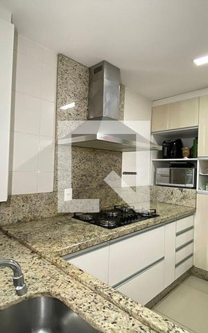 Apartamento à venda com 105m², 3 quartos e 2 vagasCozinha