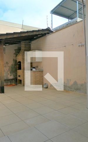 Casa à venda com 180m², 3 quartos e 4 vagasChurrasqueira
