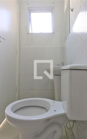Casa à venda com 180m², 3 quartos e 4 vagasBanheiro de Serviço