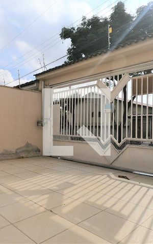 Casa à venda com 180m², 3 quartos e 4 vagasGaragem