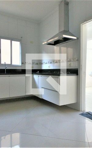 Casa à venda com 180m², 3 quartos e 4 vagasCozinha