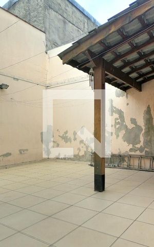 Casa à venda com 180m², 3 quartos e 4 vagasChurrasqueira