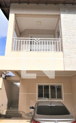 Casa à venda com 180m², 3 quartos e 4 vagasFachada da casa