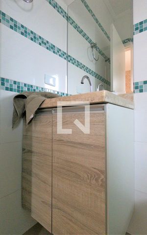 Casa à venda com 180m², 3 quartos e 4 vagasBanheiro Suíte 1
