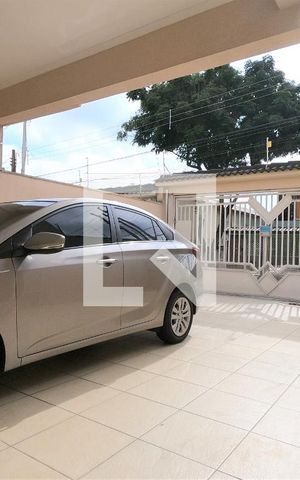 Casa à venda com 180m², 3 quartos e 4 vagasGaragem