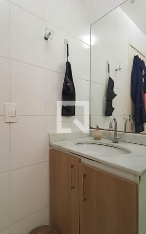 Apartamento à venda com 80m², 3 quartos e 1 vagaBanheiro Social
