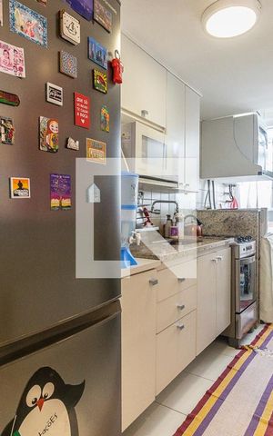 Apartamento à venda com 58m², 2 quartos e 1 vaga Apartamento à venda com 58m², 2 quartos e 1 vagaCozinha e Área de Serviço