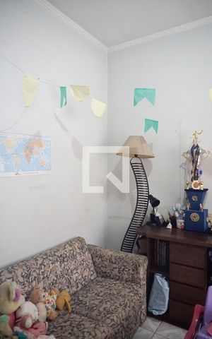 Casa à venda com 160m², 4 quartos e 2 vagasQuarto 1