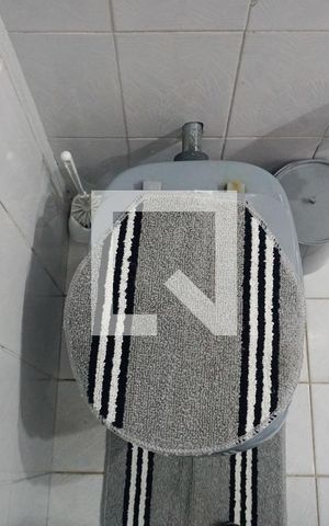 Casa à venda com 160m², 4 quartos e 2 vagasBanheiro da Suíte