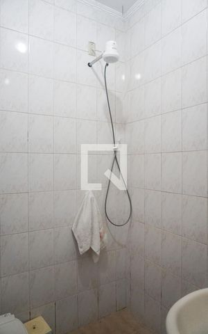 Casa à venda com 160m², 4 quartos e 2 vagasBanheiro de Serviço