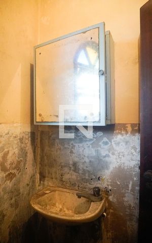 Casa à venda com 160m², 4 quartos e 2 vagasBanheiro do Fundo